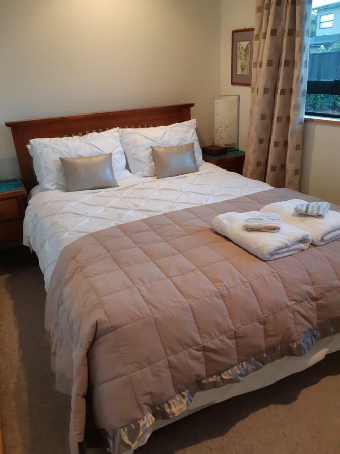 Maples On Harewood Bed and Breakfast Christchurch Eksteriør billede